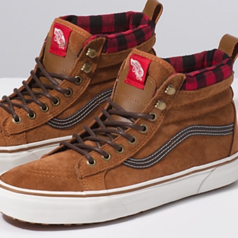 Vans suede lined boots. Worn once. 7 woman’s